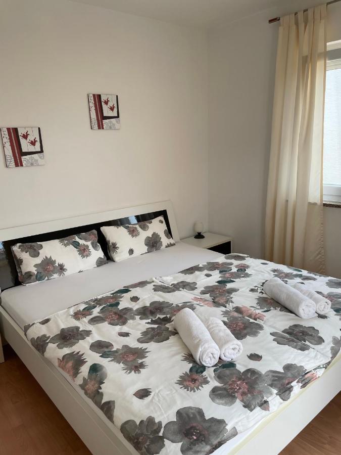 Apartments Rafaela Barbat na Rabu ภายนอก รูปภาพ
