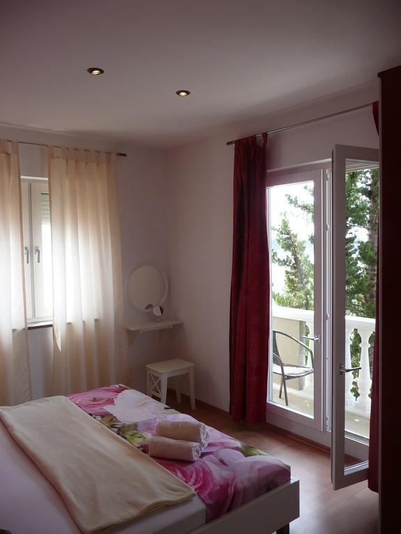 Apartments Rafaela Barbat na Rabu ภายนอก รูปภาพ